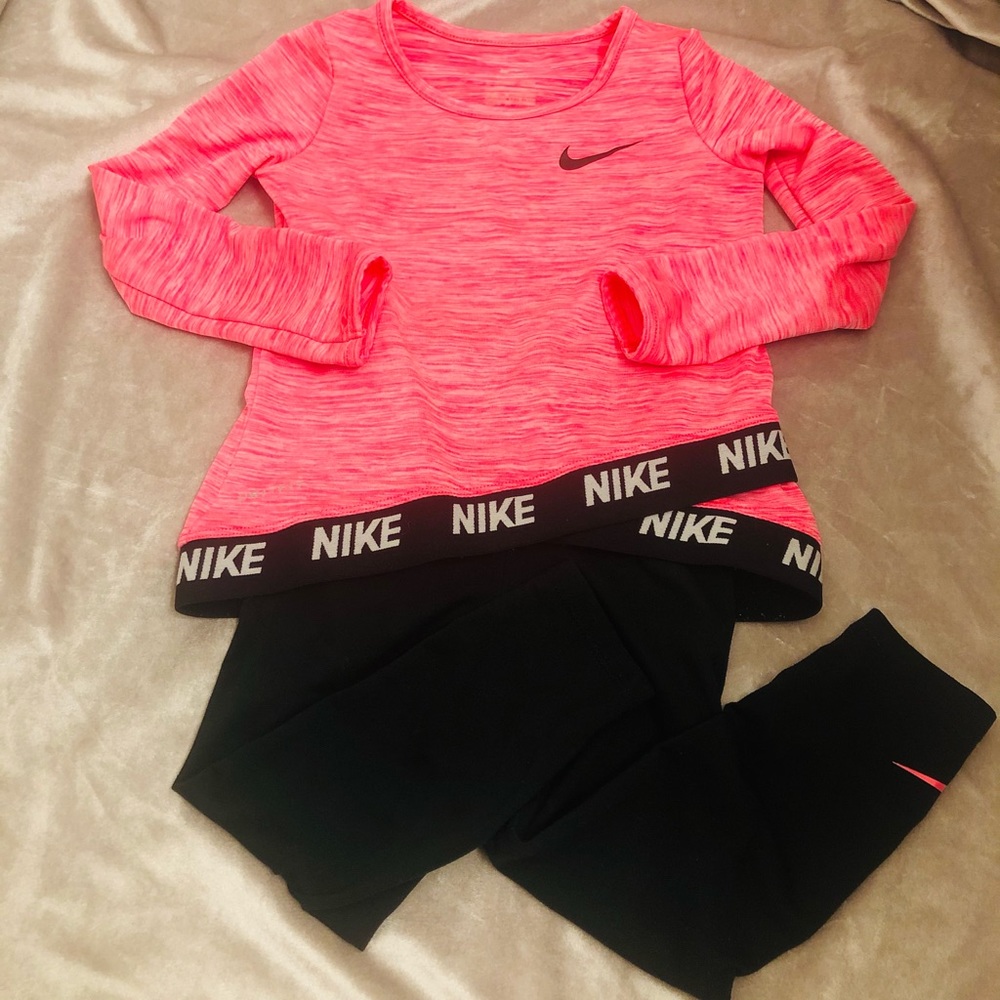 Girls HOT PINK/BLACK Nike outfit